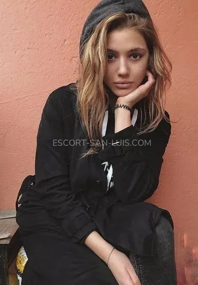 Escort San Luis chica Itzel foto 3
